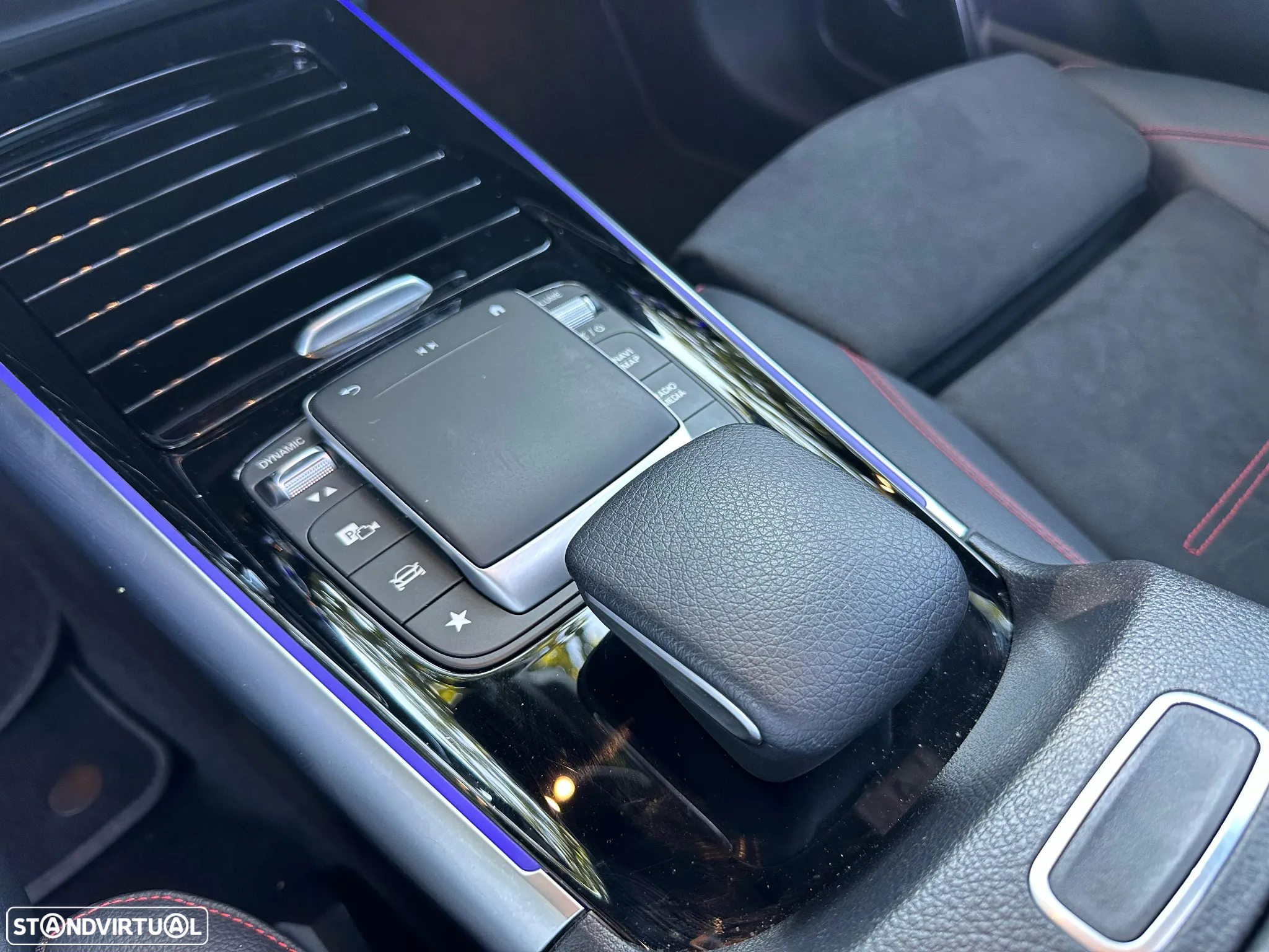 Mercedes-Benz EQA 350 4Matic AMG Line - 25