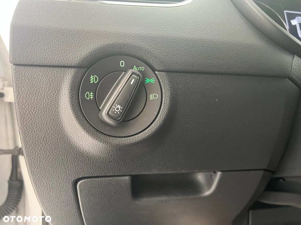 Skoda Octavia 1.5 TSI ACT Ambition DSG - 16