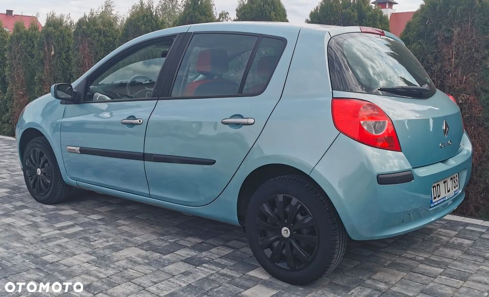 Renault Clio 1.2 16V Ripcurl - 10