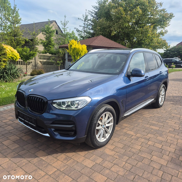 BMW X3 sDrive18d Advantage sport