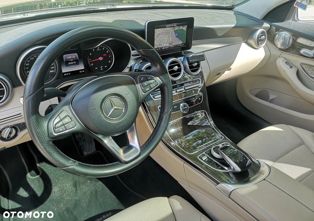 Mercedes-Benz Klasa C 300 7G-TRONIC Avantgarde - 9