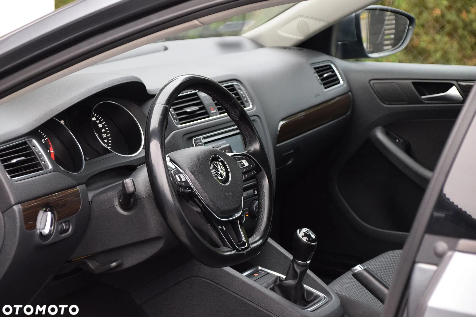 Volkswagen Jetta 1.4 TSI BMT Comfortline - 10