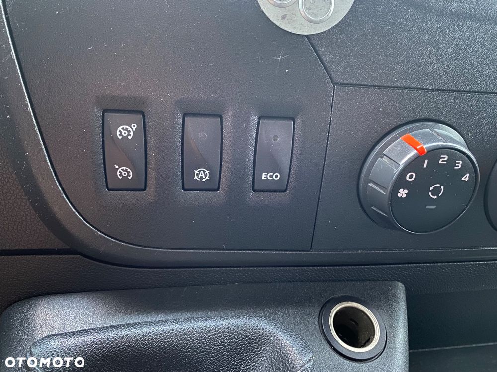 Renault Master - 10