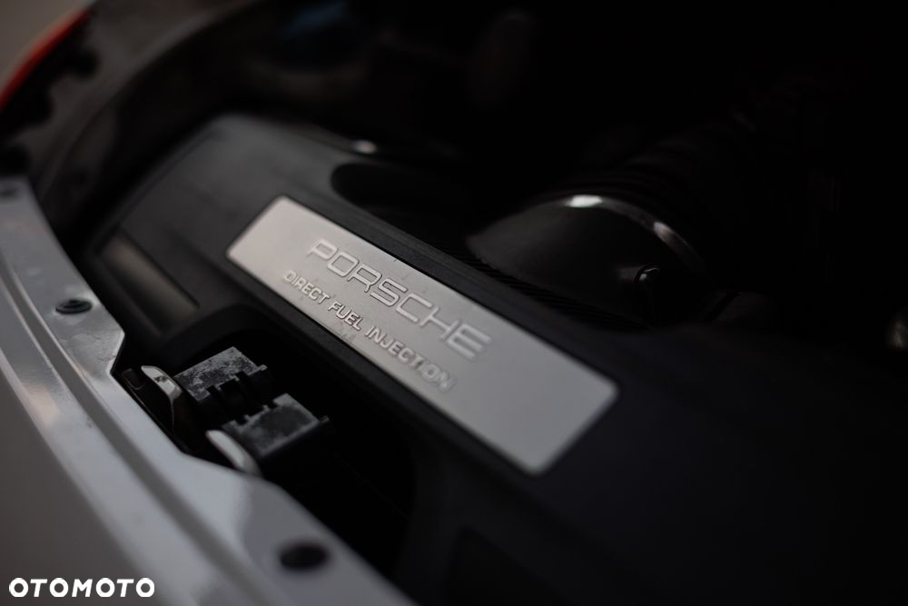 Porsche 911 - 18