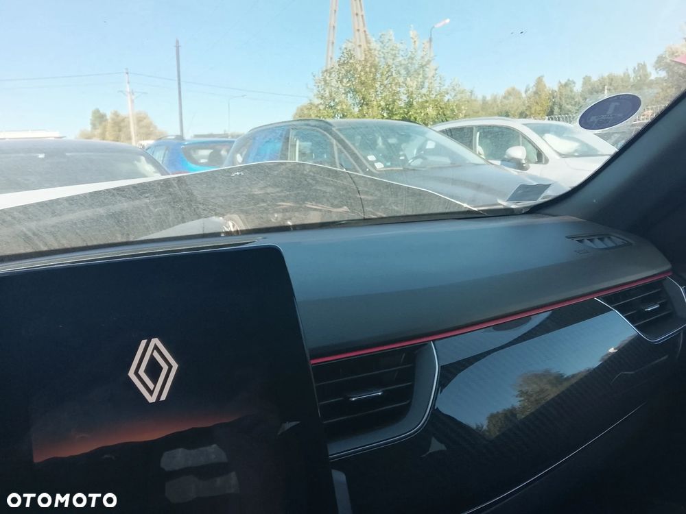 Renault Arkana TCe Mild Hybrid 160 EDC R.S LINE FAST TRACK - 18