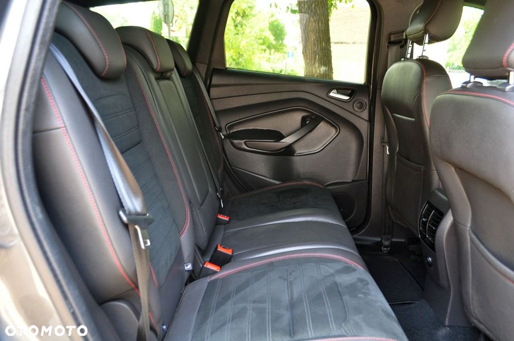 Ford Kuga - 9