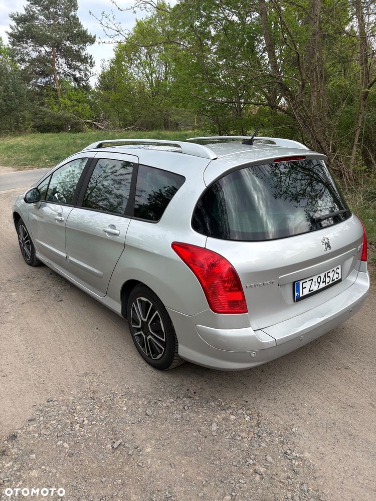 Peugeot 308 - 3