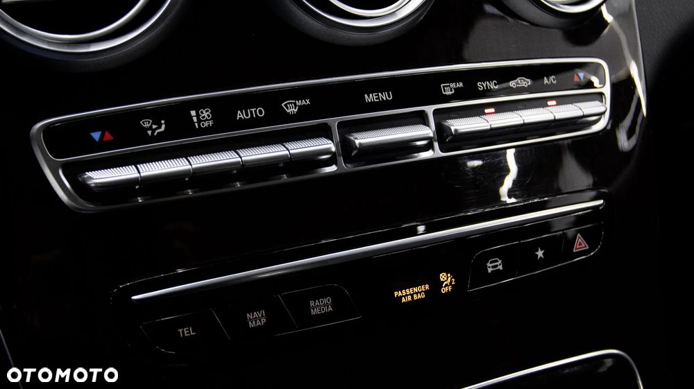 Mercedes-Benz GLC 200 - 26
