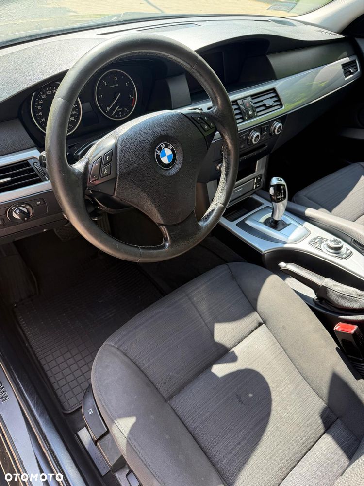BMW Seria 5 520d - 20