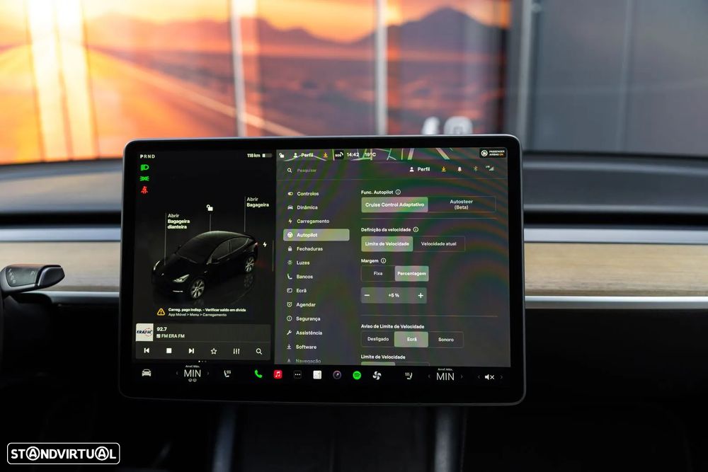 Tesla Model Y RWD - 13