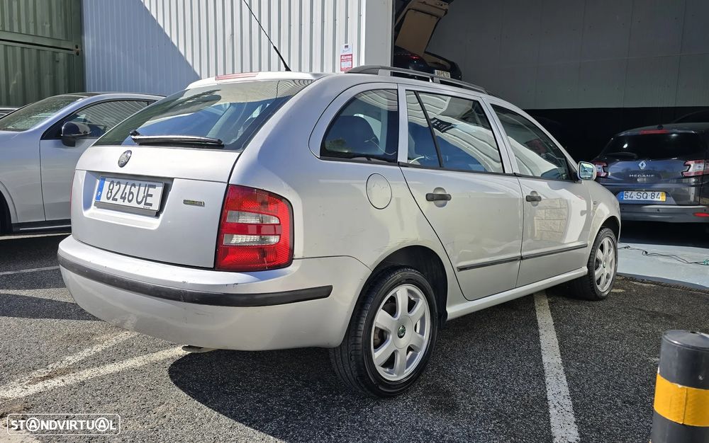 Skoda Fabia Break 1.4 Comfort - 9