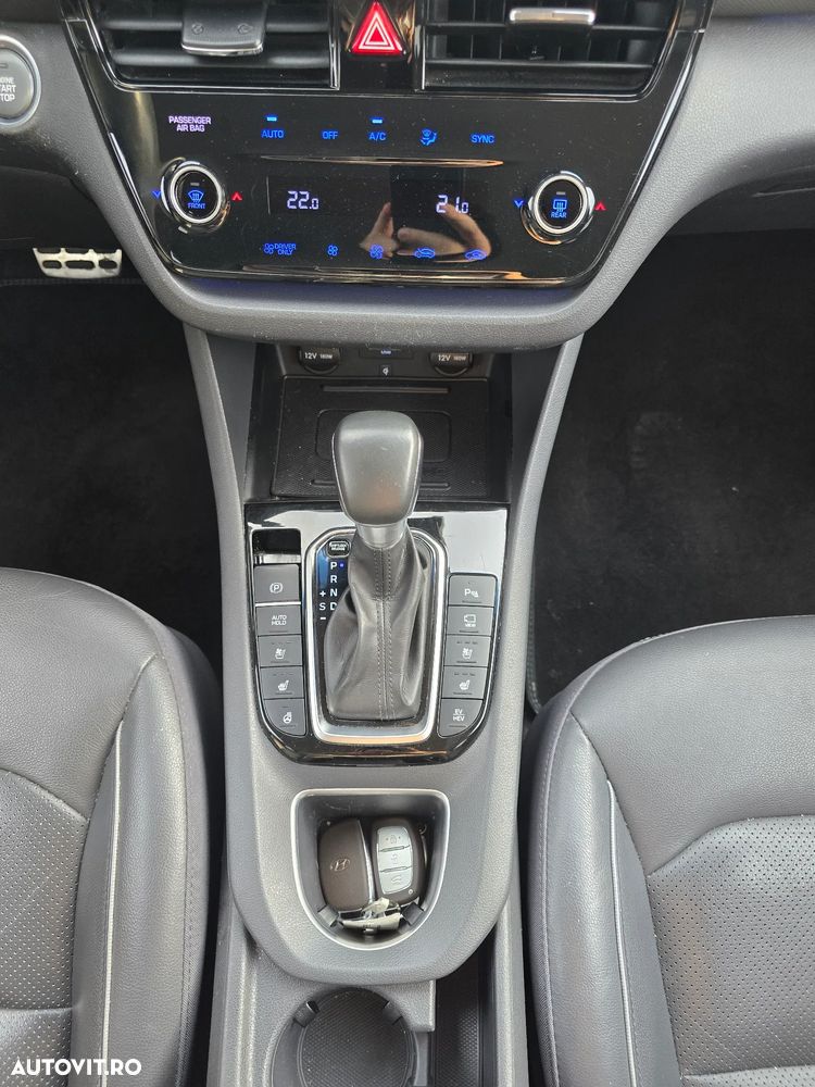 Hyundai IONIQ 1.6 GDI Premium - 7