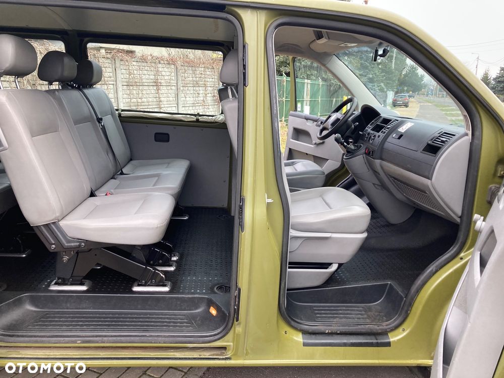 Volkswagen Transporter - 8