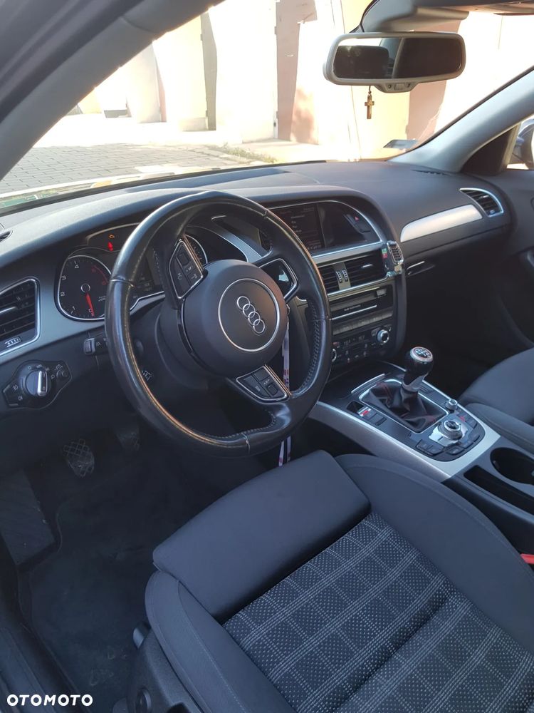 Audi A4 - 8