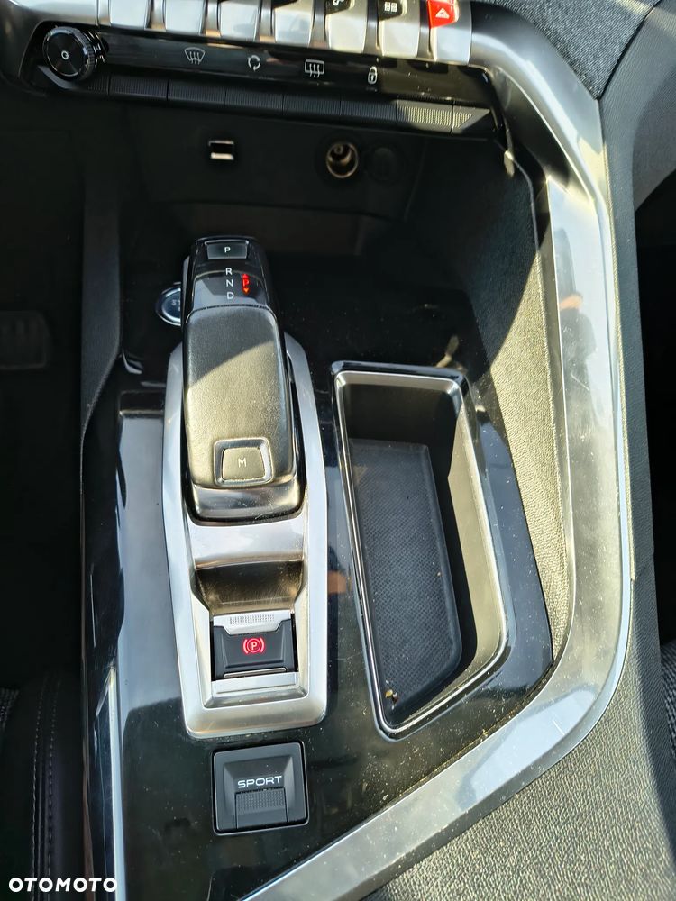 Peugeot 3008 BlueHDi 120 Stop & Start EAT6 Allure - 18