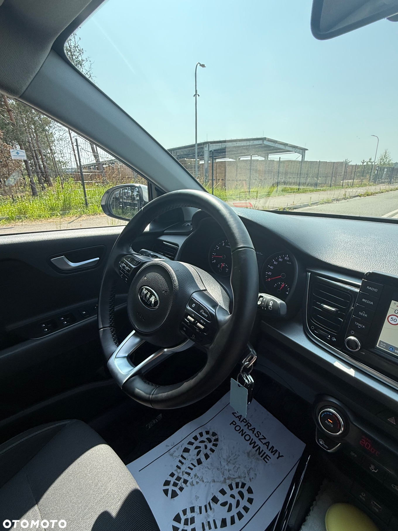 Kia Rio - 29