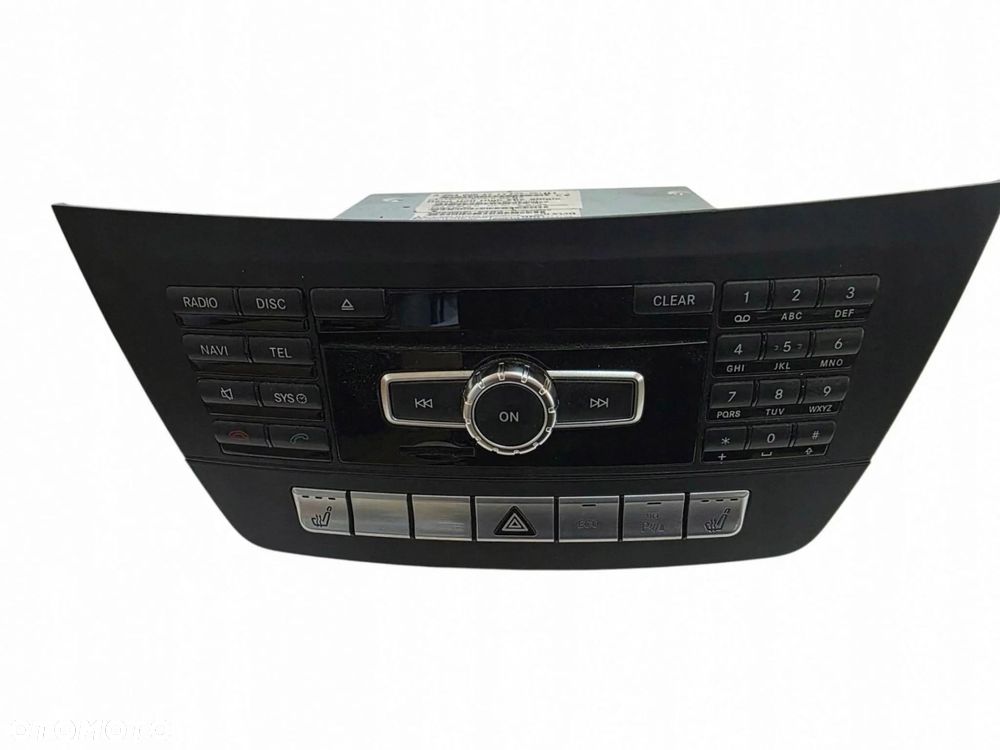 RADIO NAWIGACJA MERCEDES C-KLASA W204 LIFT E-KLASA C207 A2049004711 - 1