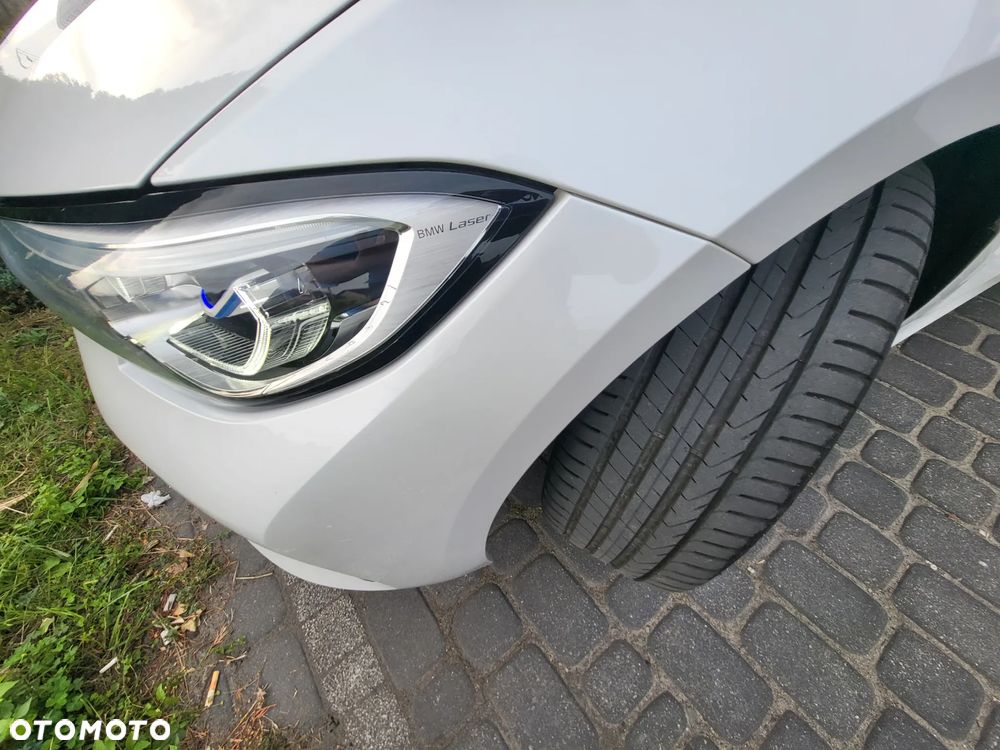 BMW Seria 3 318d Sport Line - 14