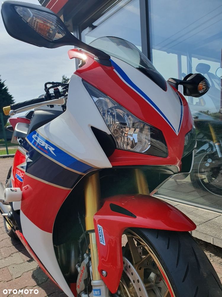 Honda CBR - 26