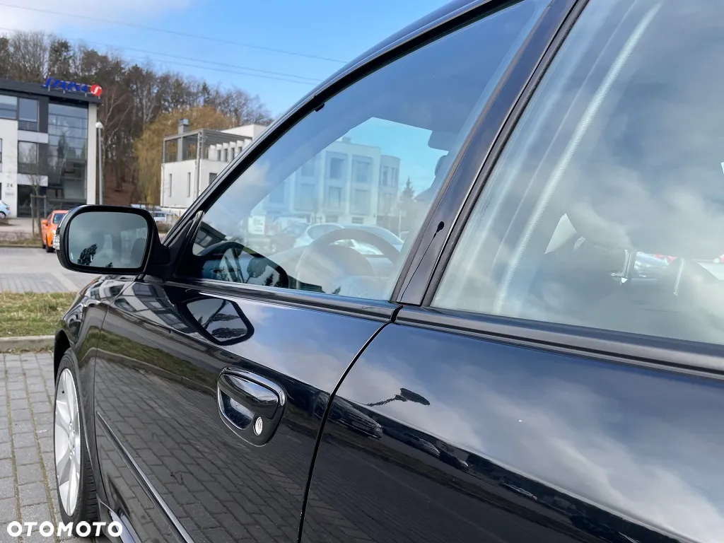 Subaru Legacy Kombi 2.0RA HID - 6