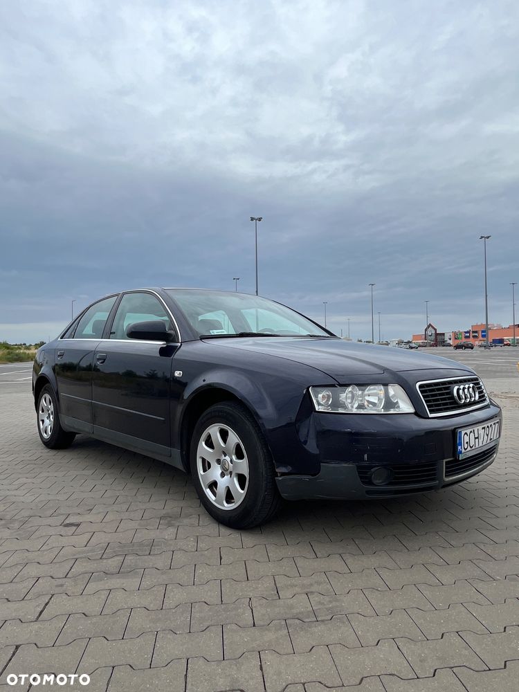 Audi A4 Limousine - 2