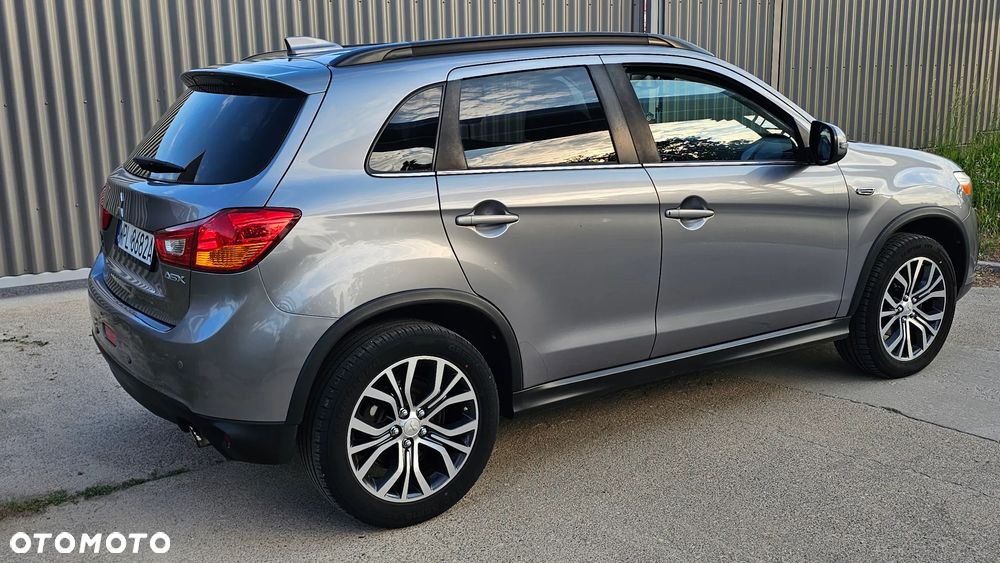 Mitsubishi ASX 1.6 Intense Plus Navi Blue Edition - 29