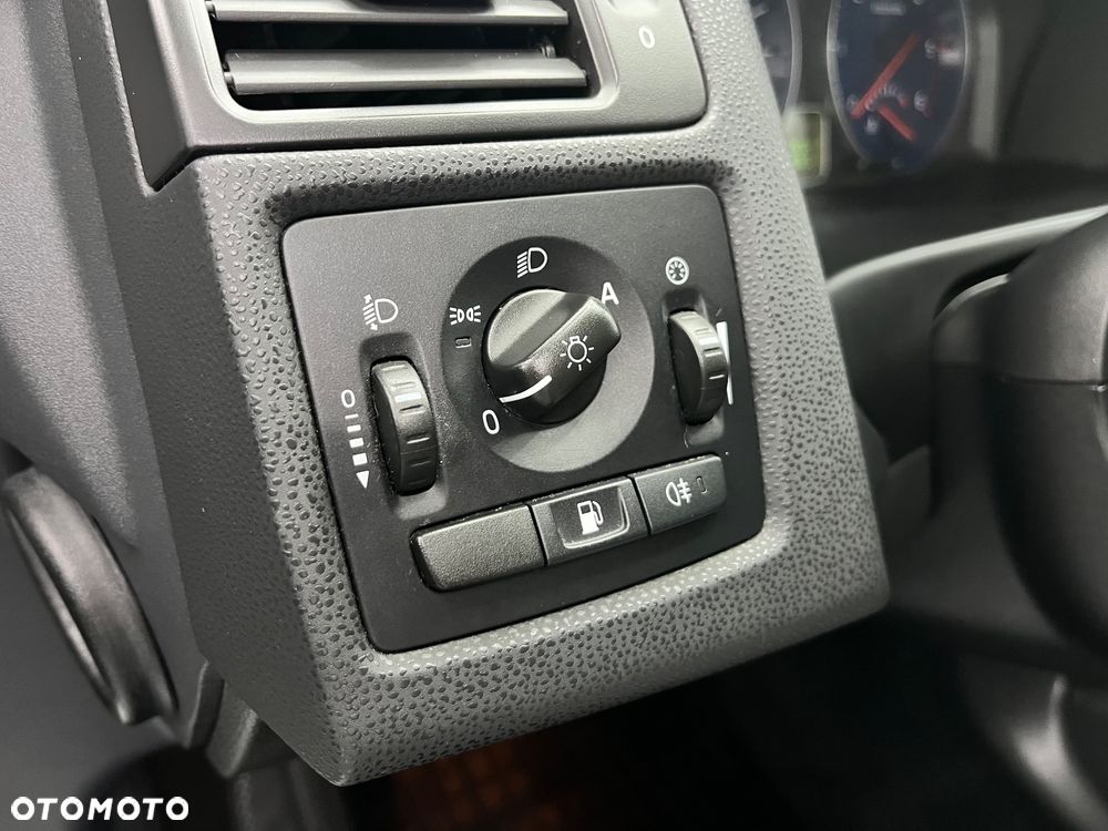 Volvo C30 - 24