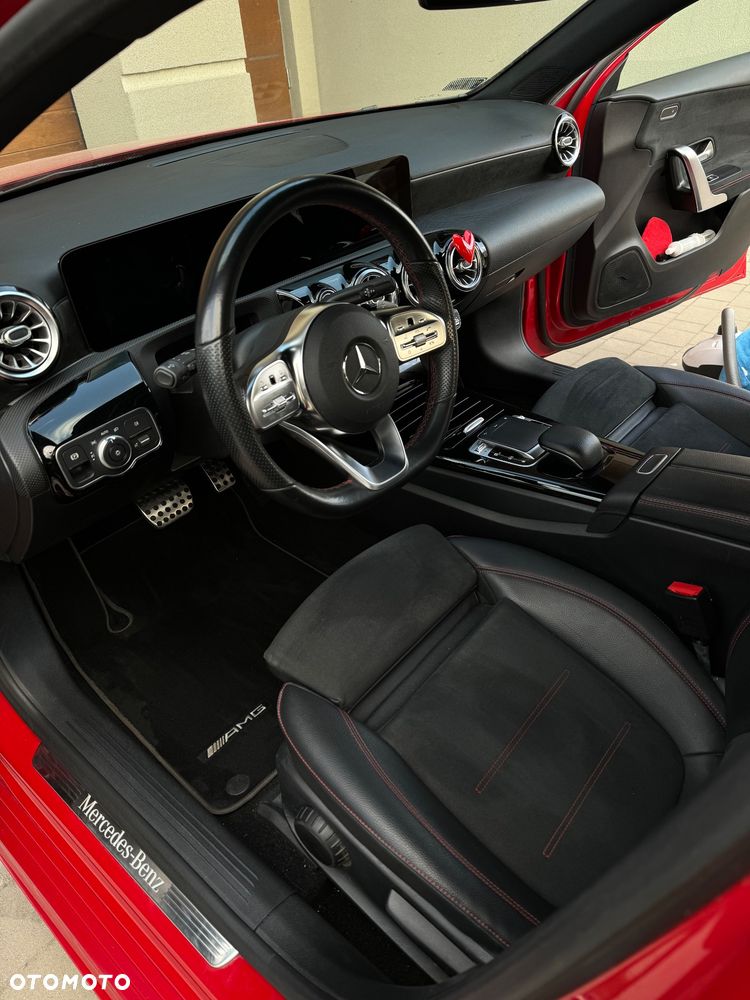 Mercedes-Benz Klasa A 180 AMG Line 7G-DCT - 7