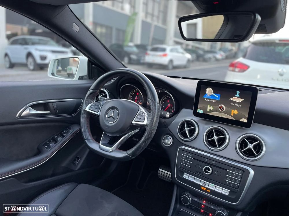 Mercedes-Benz CLA 200 - 12