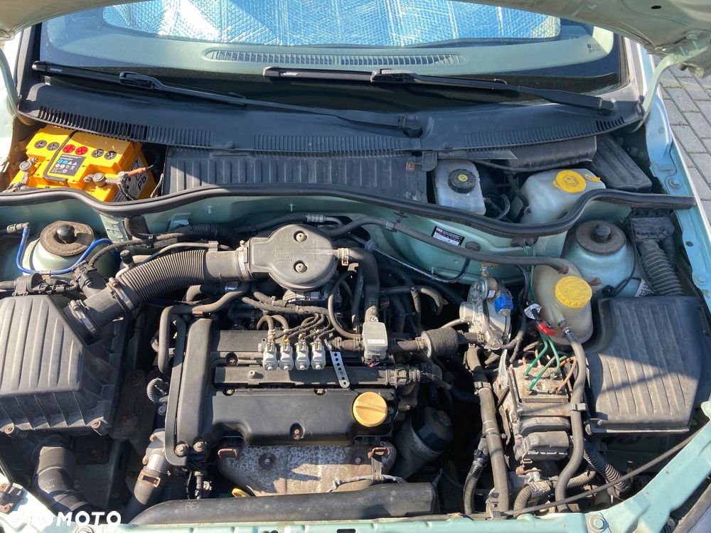 Opel Corsa - 18