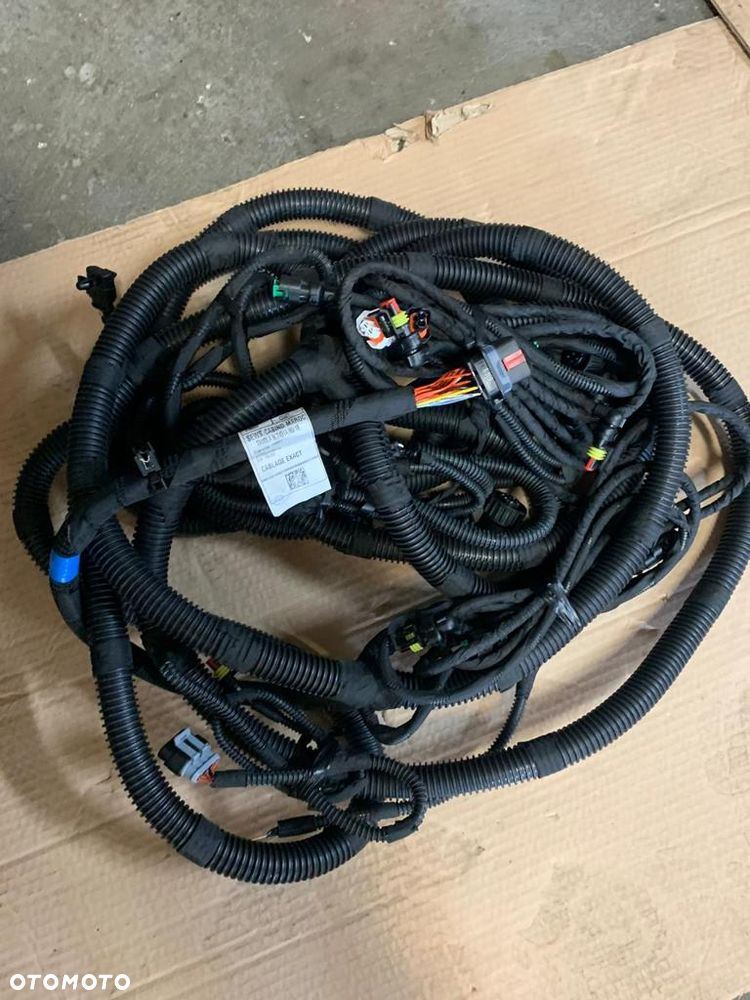 Wiązka instalacja elektryczna silnika IVECO DAILY 2019  5802290202 Nowa. - 1
