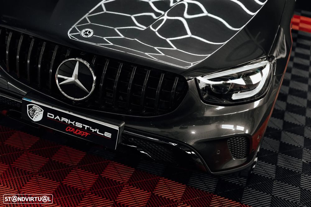 Mercedes-Benz GLC 300 e 4Matic 9G-TRONIC AMG Line - 7