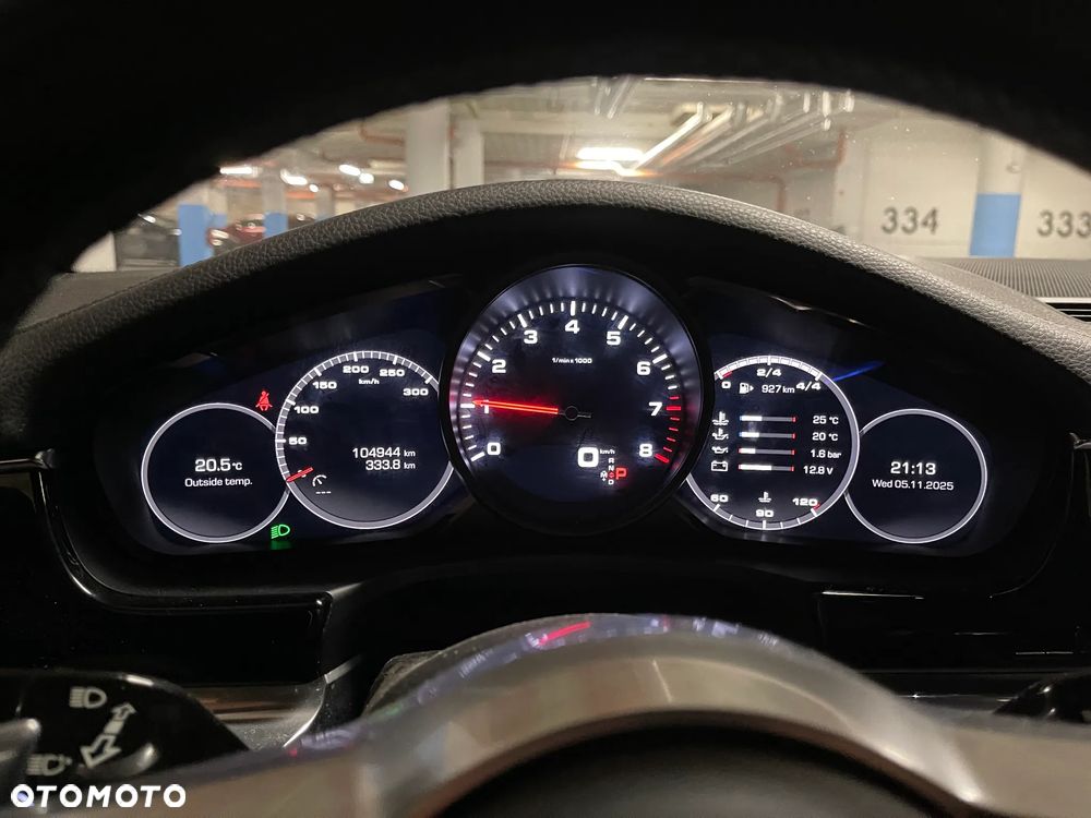 Porsche Panamera Standard - 6