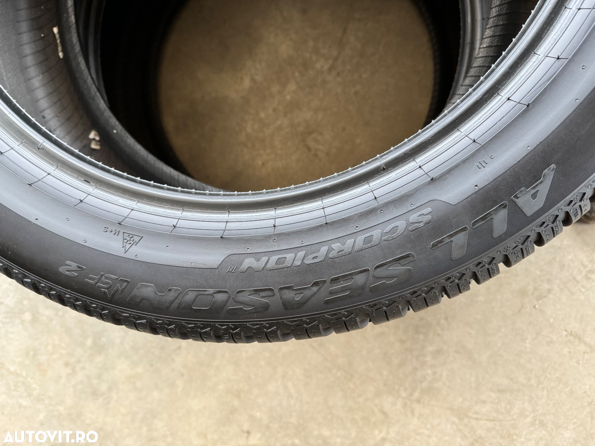Vând 2 anvelope 275/45/20 Pirelli allseazon ca noi - 7