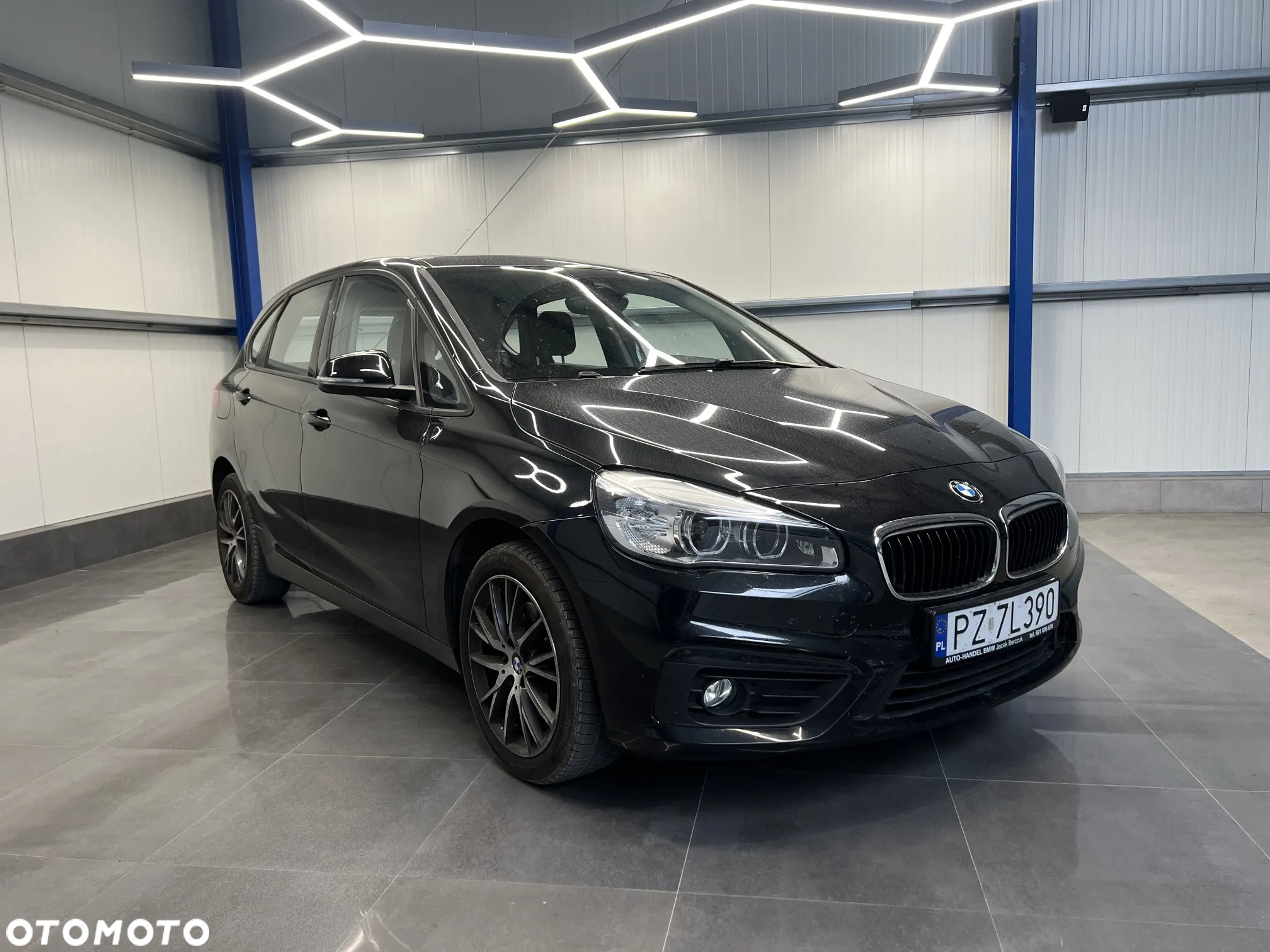 BMW Seria 2 218i Advantage - 7