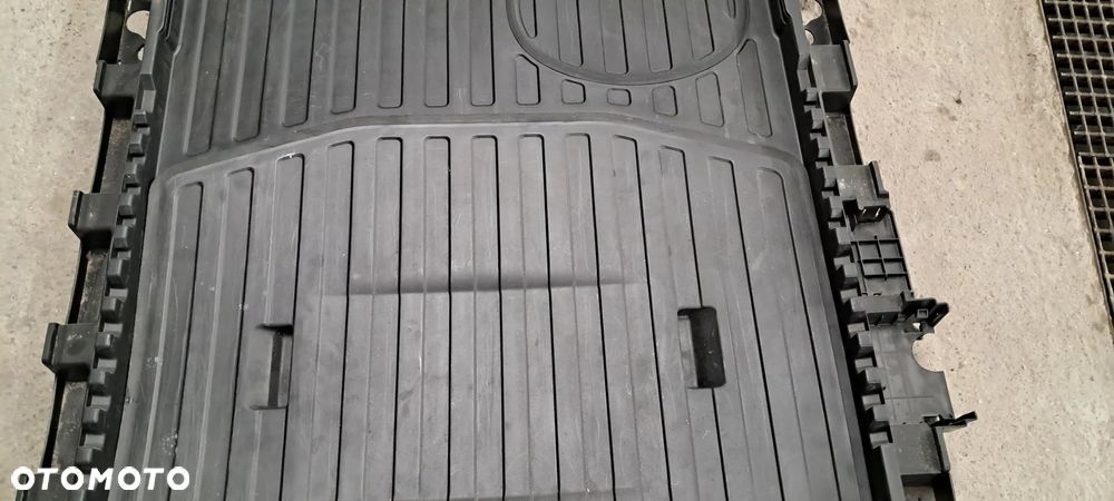 Plastik Podłoga Osłona Wanna Bagażnika Audi A6 C6 Kombi - 3