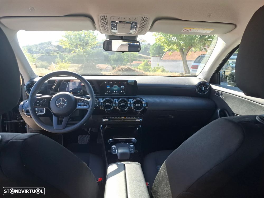 Mercedes-Benz A 250 - 16