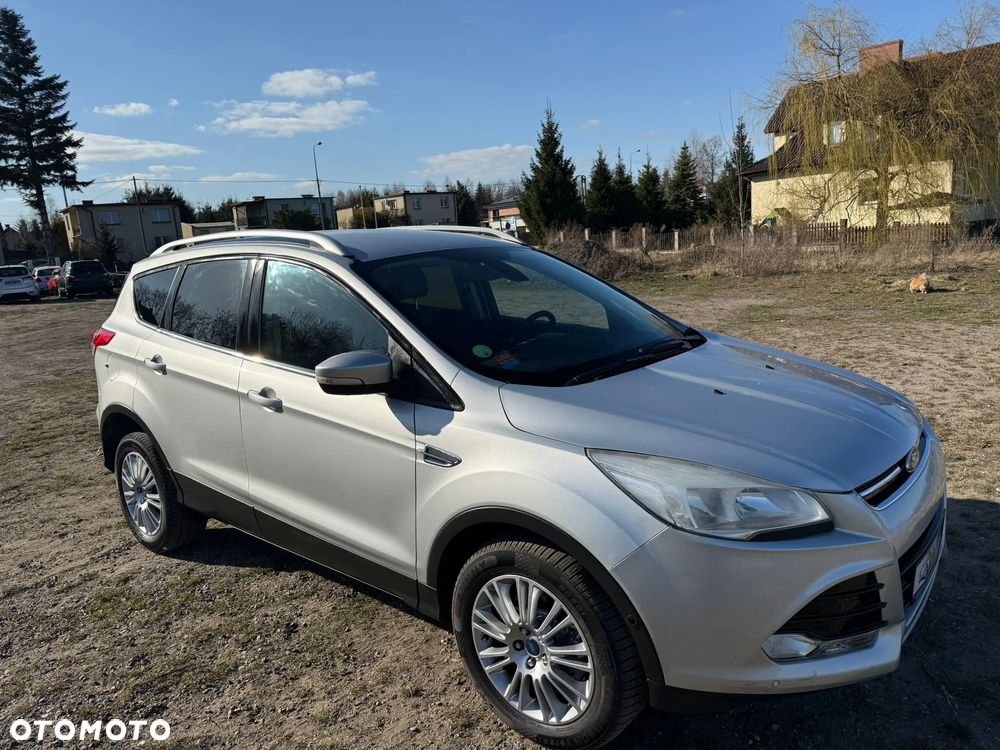 Ford Kuga 2.0 TDCi 2x4 Trend - 4