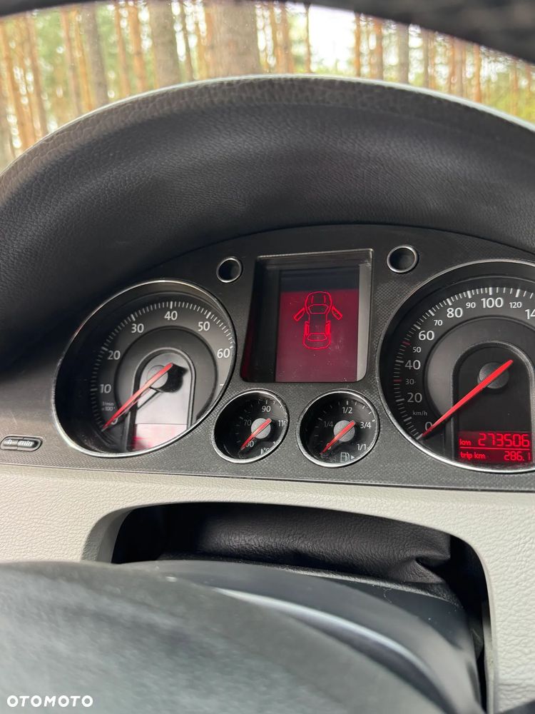 Volkswagen Passat 1.6 FSI Automatik Comfortline - 20