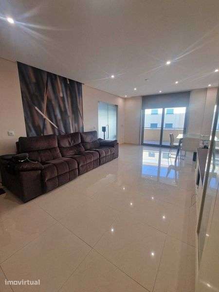 Apartamento T2 Premium Cadaval - Grande imagem: 2/12
