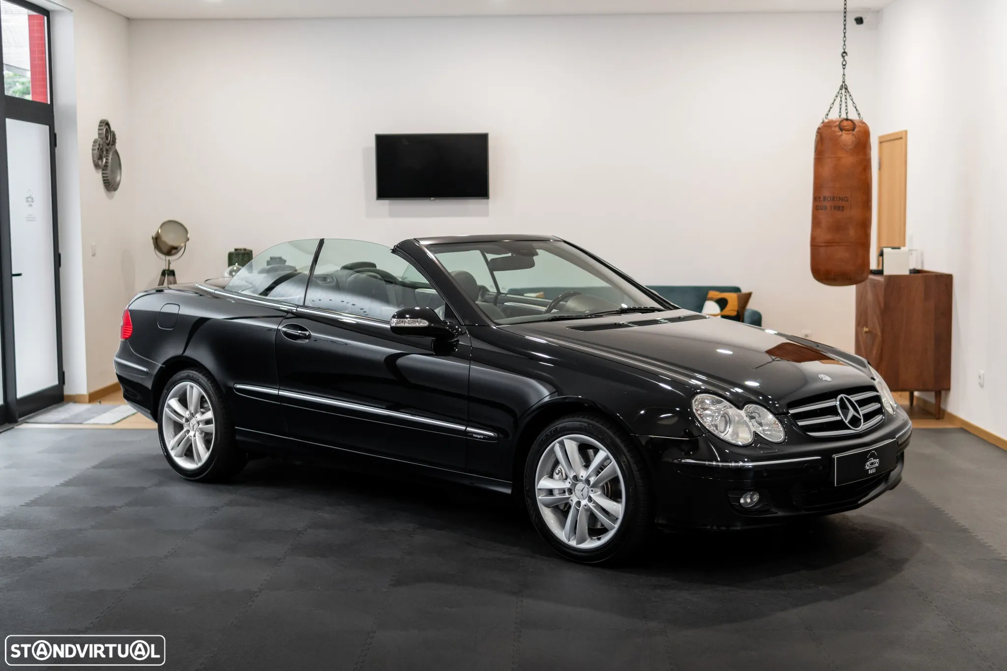 Mercedes-Benz CLK 320 CDi Avantgarde - 4