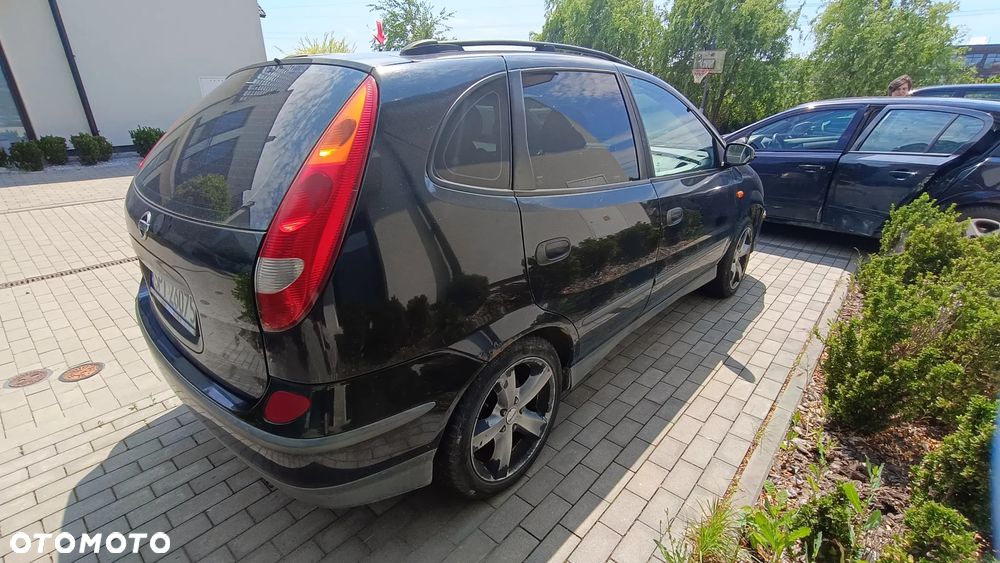 Nissan Almera - 4