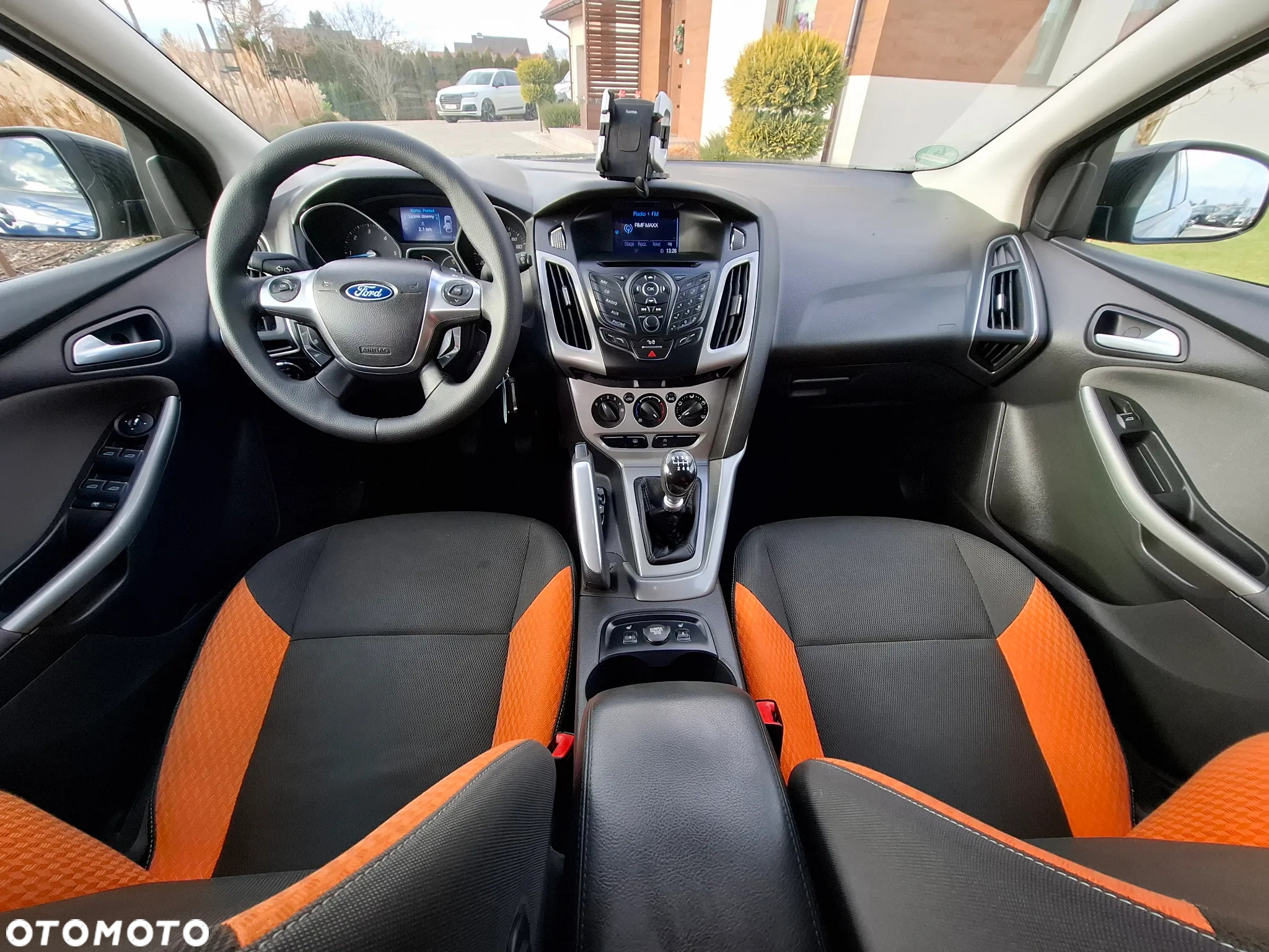 Ford Focus Turnier 1.6 TDCi DPF Champions Edition - 34