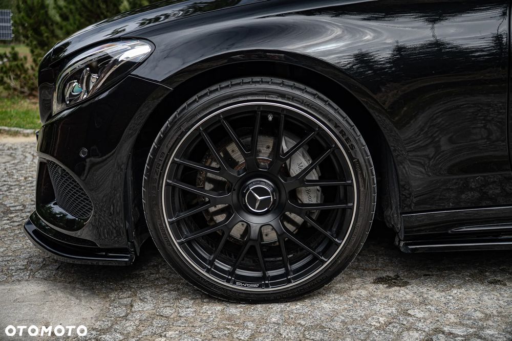 Mercedes-Benz Klasa C 200 4-Matic 9G-Tronic - 15