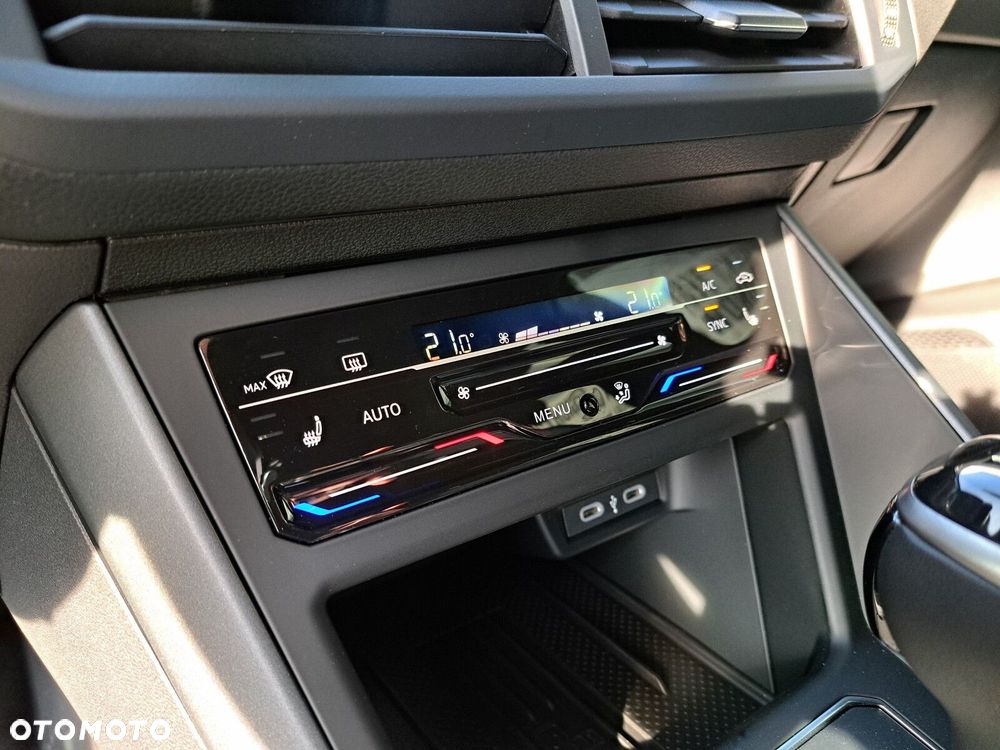 Volkswagen Taigo 1.5 TSI ACT R-Line Plus DSG - 24