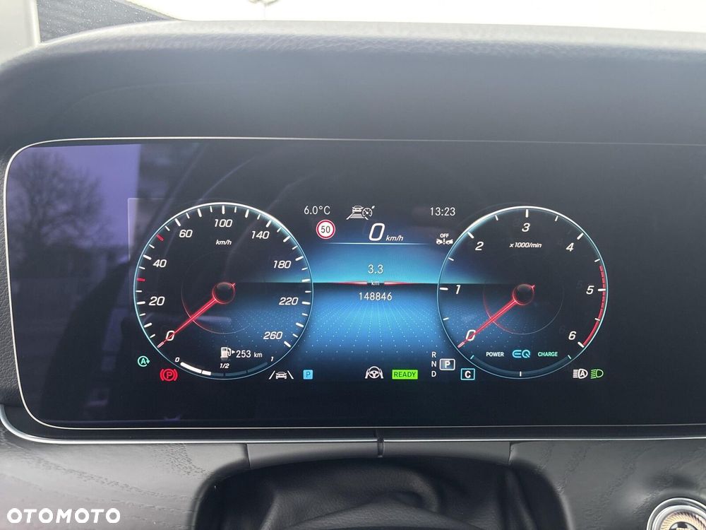 Mercedes-Benz Klasa E - 12