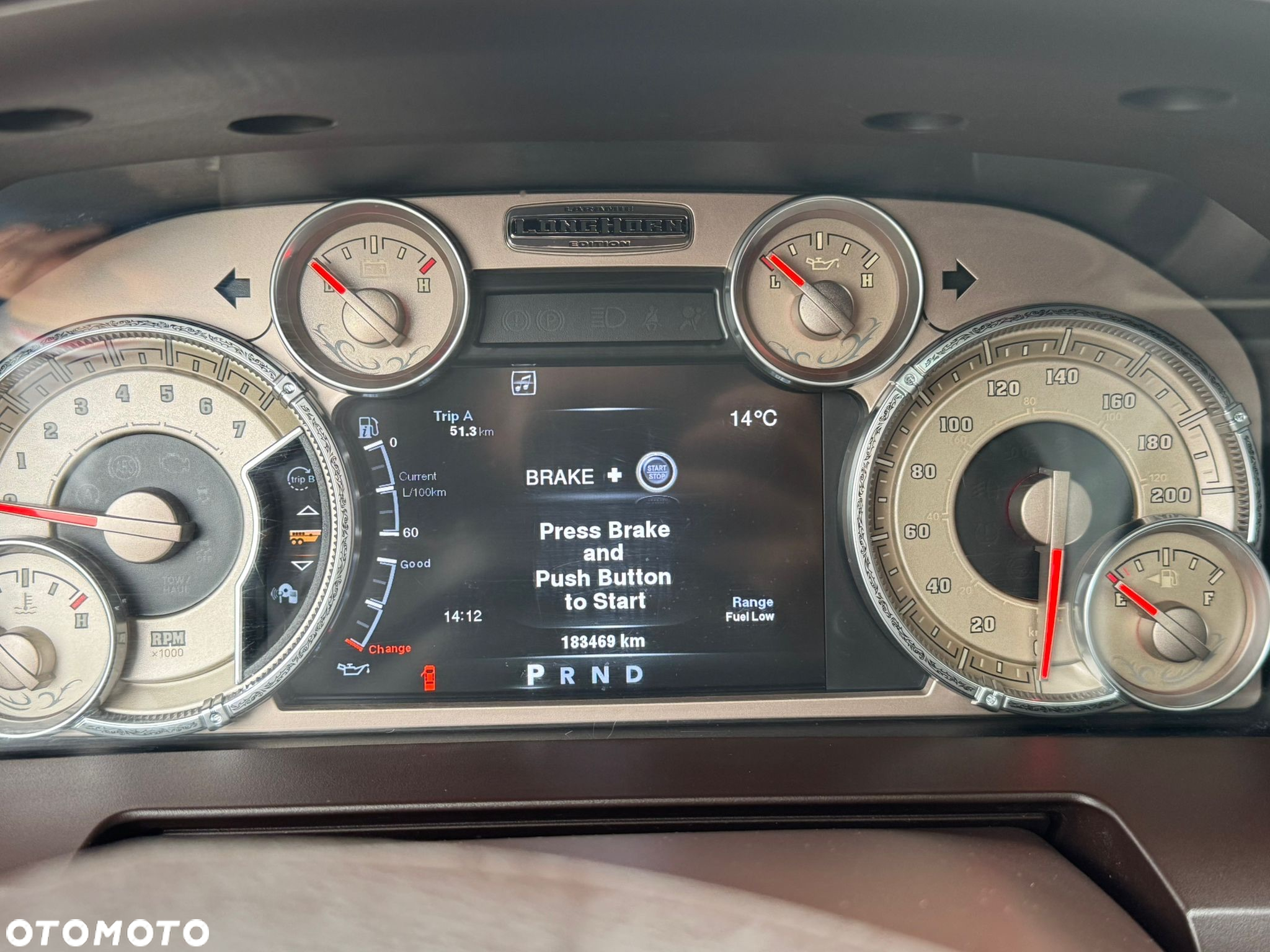 Dodge RAM 1500 5.7 4x4 - 13