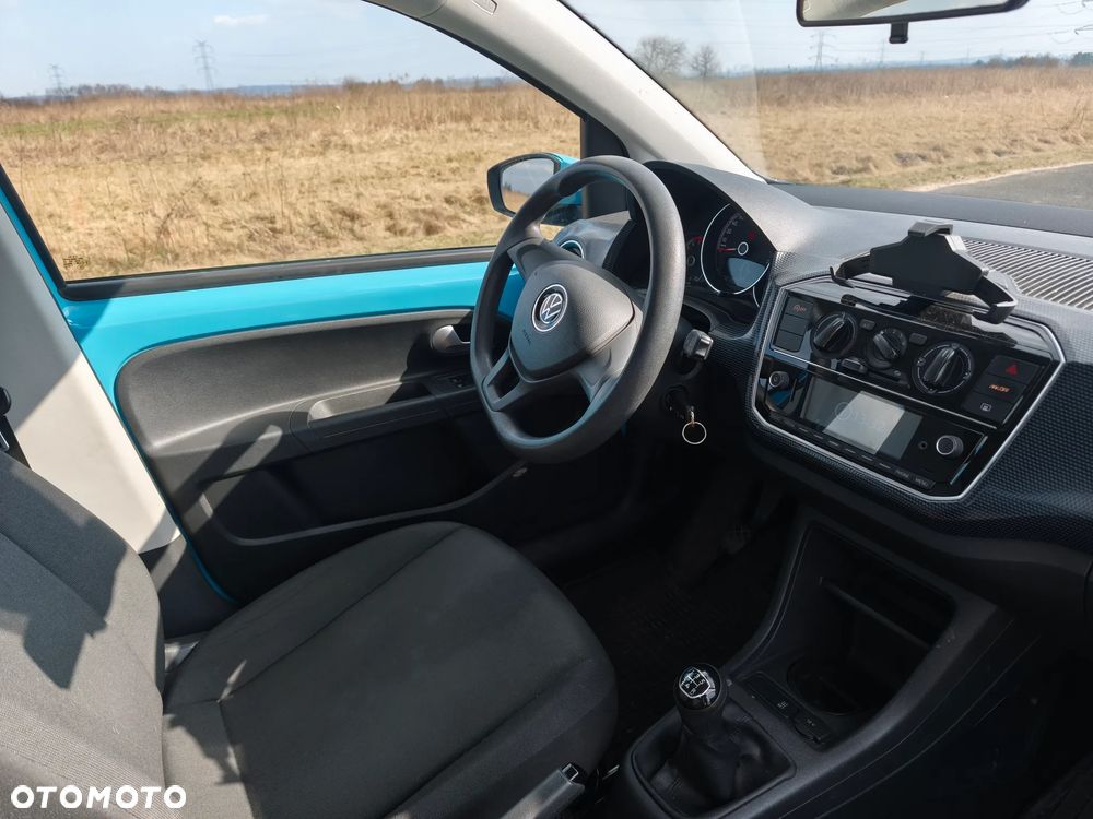 Volkswagen up! 1.0 move - 14