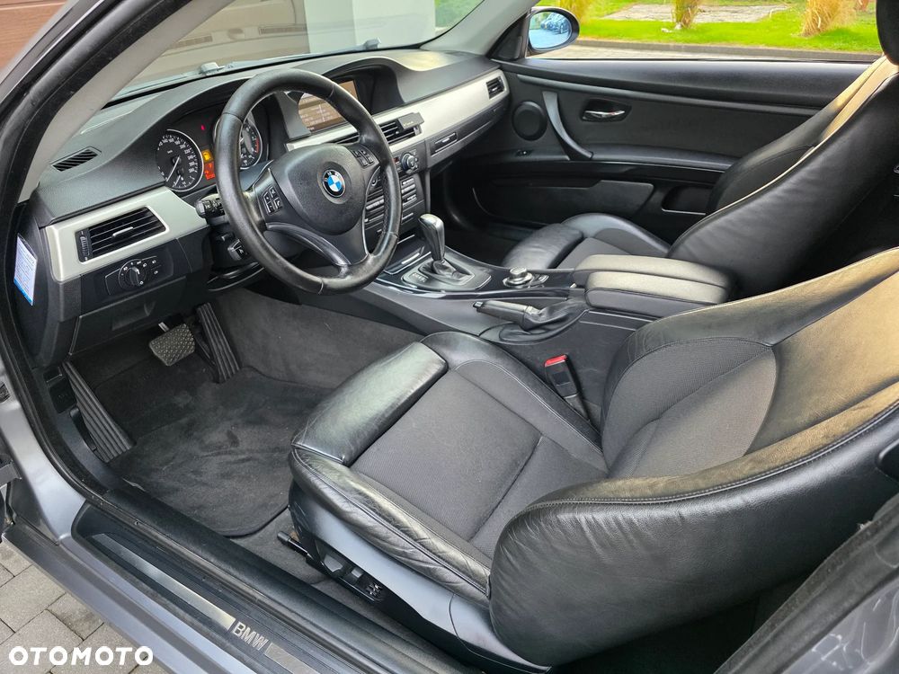BMW Seria 3 2008 photo 5