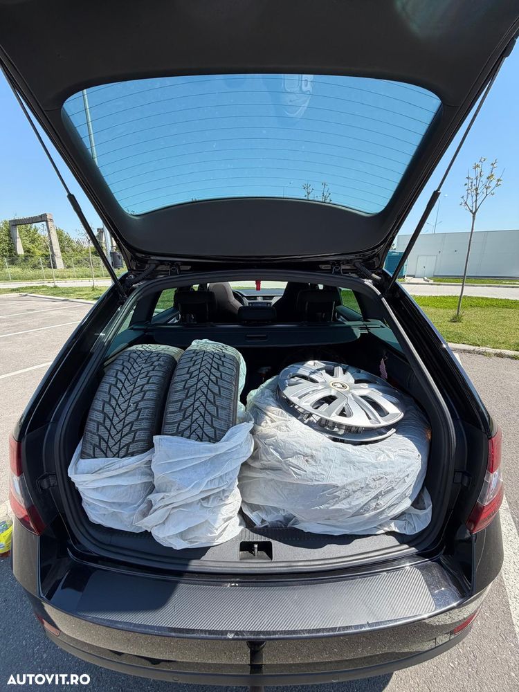 Skoda Octavia 1.6 TDI DSG Ambition - 9